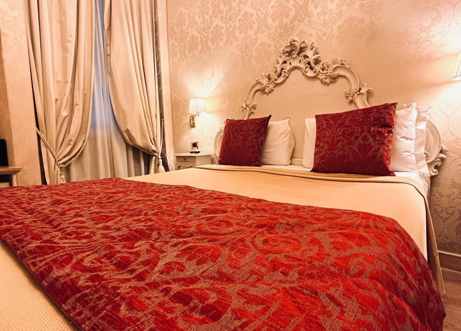 Hotel Al Graspo De Ua Wenecja 3*,  Włochy